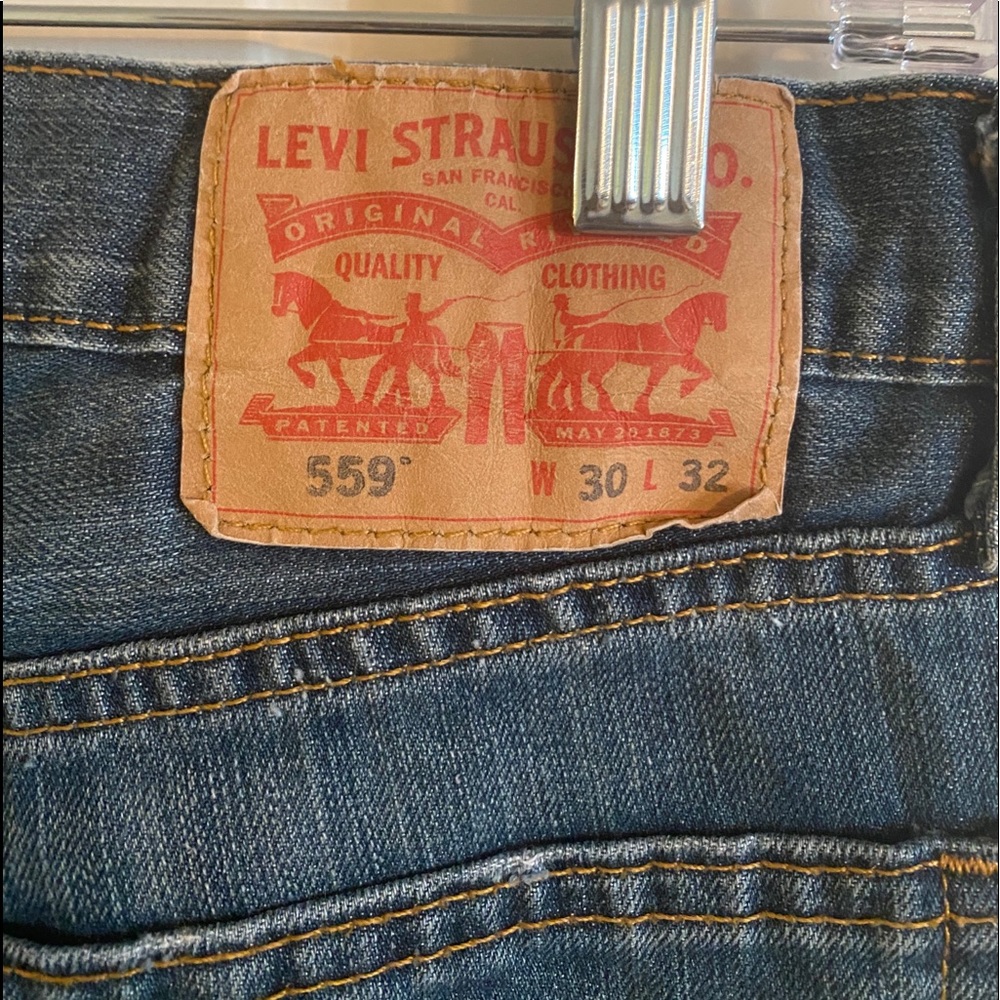 Men’s Levi Strauss 559 Jeans 30x32 NWOT